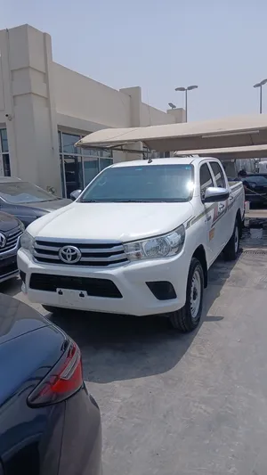 Toyota Hilux 2020 Gcc Automatic transmission Manual windows هايلوكس جير اتوماتيك شبابيك عادي مرايا