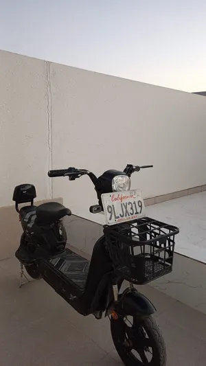 دراجه كهربائية نضيفه جدا للبيع قابل للتفاوض
