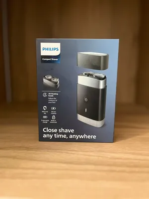 ماكينة حلاقة فيليبس المدمجة (الموديل: PQ888/06) Philips Compact Shaver (Model: PQ888/06)