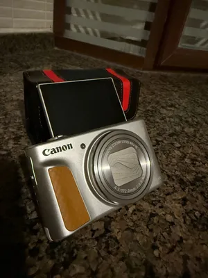 Canon SX 740 HS