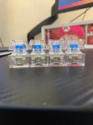 لعبة كلكي مع LED Light بلو اسوج