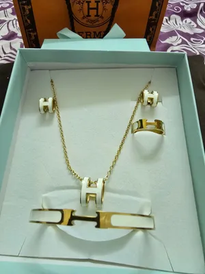 branded jewellery set 65 aed only