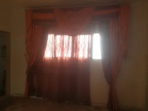 قصة ستار للبيع