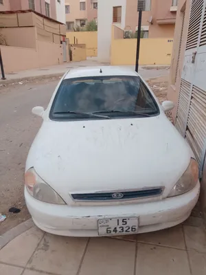 سيارة كيا ريو 2000، مع مواصفات كوريا، مرخصة، سنه كاملة بحالة ممتازة