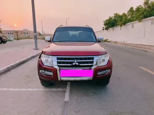 Mitsubishi pajero GCC Pre owned car from al futtim very very low mileage 2017 excellent condition