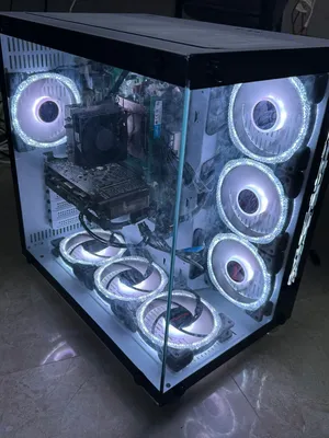 (اقرأ الوصف)PC gaming للبيع
