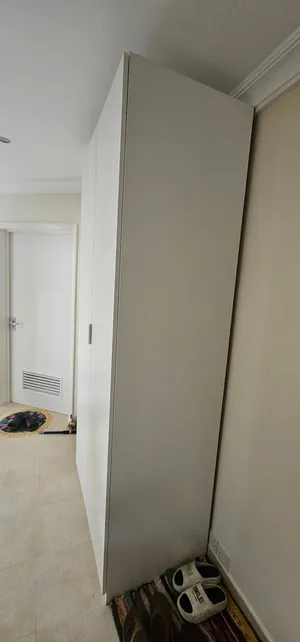 cupboard big size 2 doors