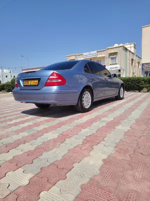 مرسيدس E240