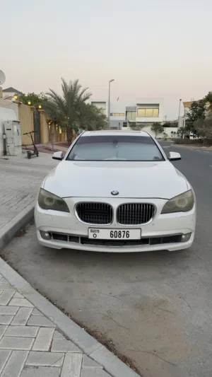 BMW 740 Li 2012 The second owner of the agency