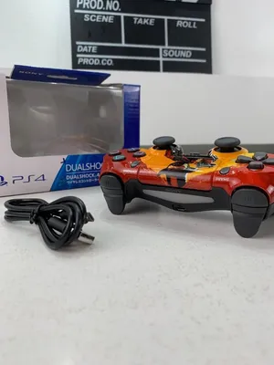 يدات تحكم بلايستيشن 4 red dead Edition high copy من شركة سوني