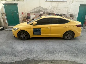 Used Hyundai Elantra in Zarqa