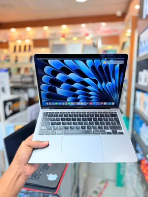 MacBook Air Retina 13-inch 512Gb storage 16 Gb Ram clean Good Condition