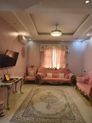275 m2 4 Bedrooms Villa for Sale in Muscat Al Maabilah