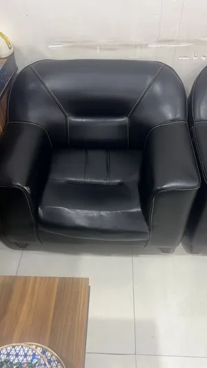 اثاث مكتبي نظافه 95 %