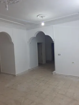 شقة للإيجار في وادي الحجر