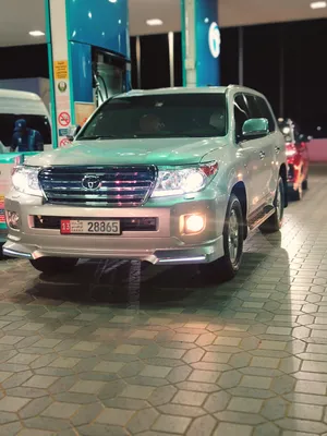 Used Toyota Land Cruiser in Al Ain