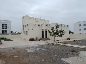 بيت للبيع !!شوف الوصف !!