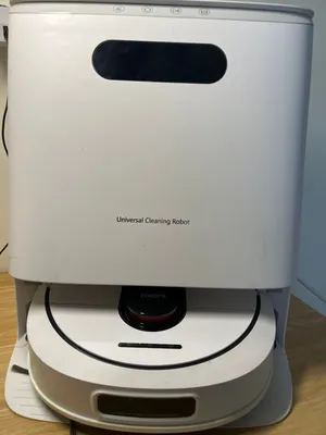 Xiaomi Vacuum Cleaners for sale in Al Sharqiya