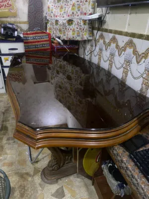 ميز طعام انتيكا خشب مع 6 كراسي ملكي فخم السعر 400 الف
