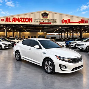 2015 Kia Optima Hybrid  2.4L  4-Cylinder this car has orginal paint without accident