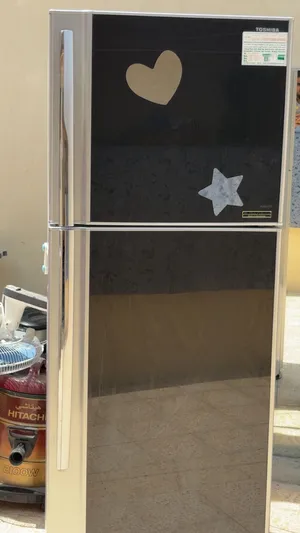 ثلاجة وقريزر/ Fridge and freezer