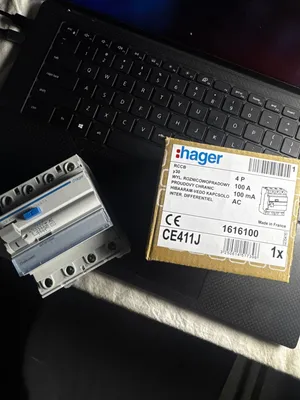 HAGER RCCB 4P  100A - 100mA AC  ( CE411J )