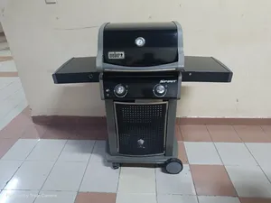 Weber Spirit Latest Model BBQ Gas Grill 2 Burner  Excellent condition Perfect Working