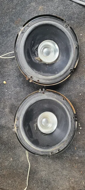 camry 2000 light and hilux light speaker pioneer 230w  nissan jack