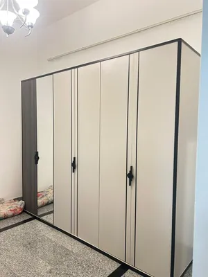 دولاب شبه جديد