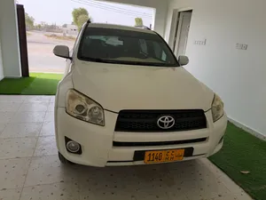 Used Toyota RAV 4 in Al Sharqiya