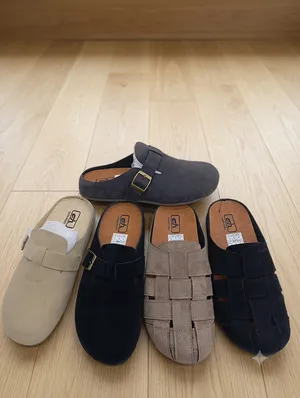 حذاء القبقاب طبي
