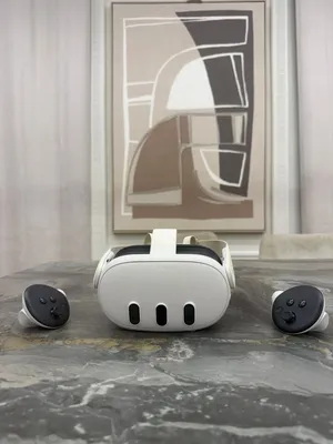 للبيع oculus quest 3