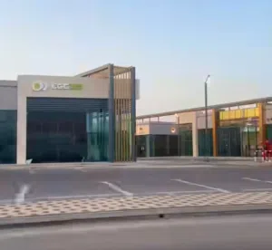 محل تجاري خلف العز كافيه في ايلوديا للتسوق في العذيبة
