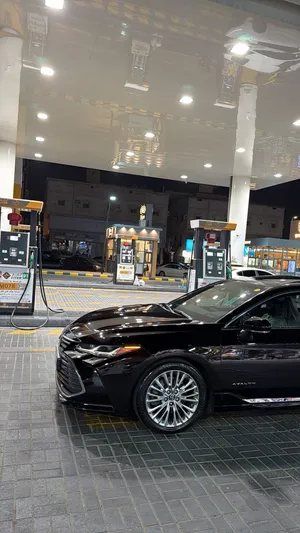 Used Toyota Avalon in Jeddah