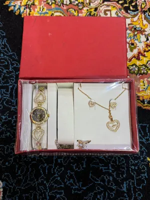 “5 Ladies Watches Available – 4 BHD Each”.