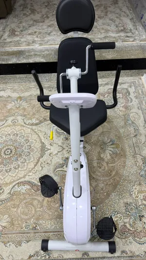 للبيع دراجة تمارين للأرجل و اليدين و الاكتاف   كالجديد من شركة اولومبيا مع ضمان ساري