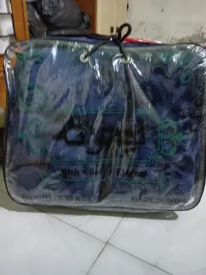 بطانيات للوان ومنقشات