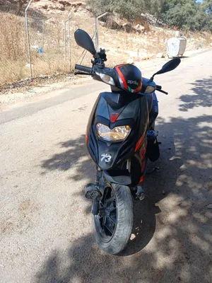 سكوتر ابريليا وكالة ممشى 13500قابل للزيادة مرخص لشهر 6 2027