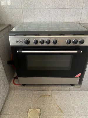 طباخة مع فرن شركة BEST