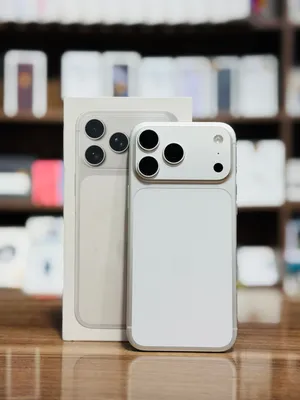 ايفون 17 برو ماكس ، 256gb البطارية 100% دورات الشحن 122 مره ضمان ابل حتى 2/1/2027