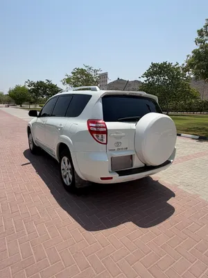 تيوتا راف فور 2011