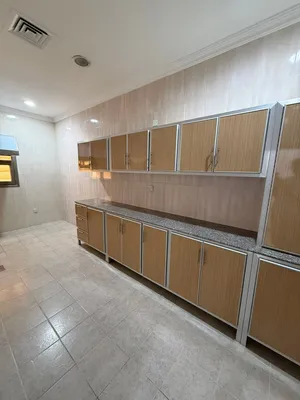 200 m2 3 Bedrooms Apartments for Rent in Al Jahra Saad Al Abdullah