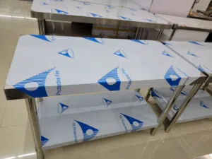 للبيع طاولات ستانلس ستيل للمطابخ والكافيهات والبوثات جديد
