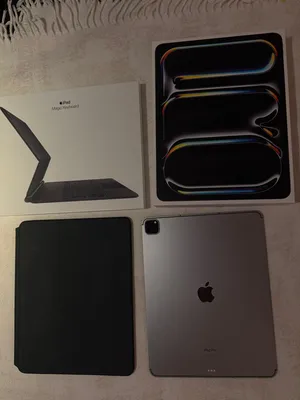 iPad Pro for sale with Magic Keyboard M2 chip read description negotiable!!!!!