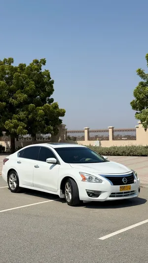 Used Nissan Altima in Al Batinah