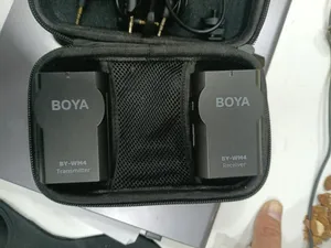 نظام ميكروفون لافالير لاسلكي رقمي 2.4 جيجاهرتز بويا (BOYA)