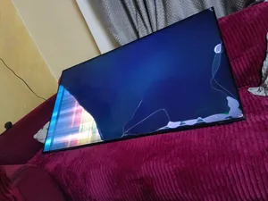 شاشة neo QLED 55 120HZ 4K مكسورة