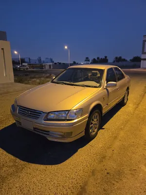 كامري 2002 للبيع