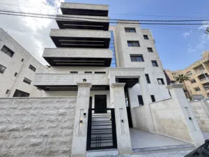 160 m2 3 Bedrooms Apartments for Sale in Amman Tla' Ali