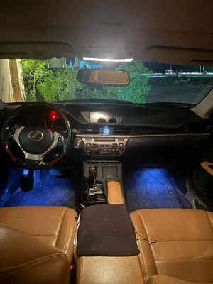 Used Lexus ES in Al Sharqiya